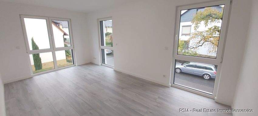 Reihenmittelhaus Flörsheim / Weilbach Weilbach - 6 Zimmer, 221 m&sup2;, 2.800&euro; | Angebot:24990240