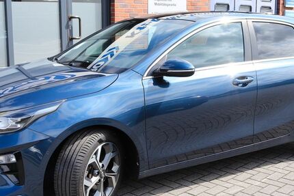 Kia ceed / Ceed 70.466 km 15.450 &euro; Hörstel 48477
