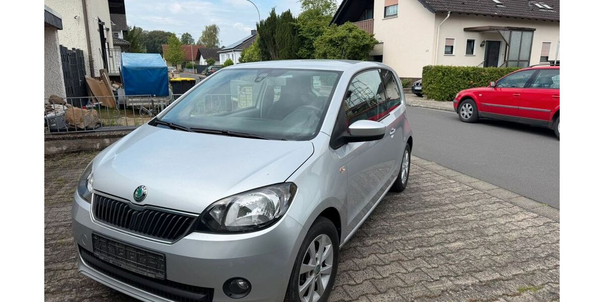 Skoda Citigo 151.000 km 2.799 &euro; Büdingen 63654