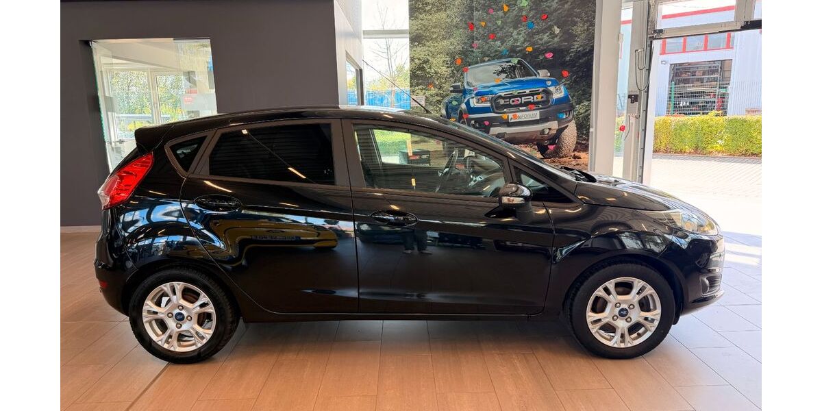 Ford Fiesta 91.482 km 6.590 &euro; Windischleuba 04603