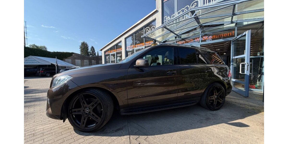 Mercedes-Benz ML 500 4 Matic Designo Massagesitze 22 ZOLL 165.000 km 19.990 &euro; Rudolstadt 07407