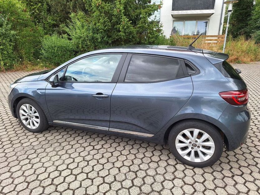 Clio
