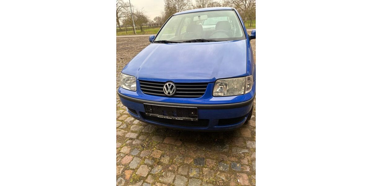 VW Polo 165.000 km 2.200 &euro; Kleve 47533