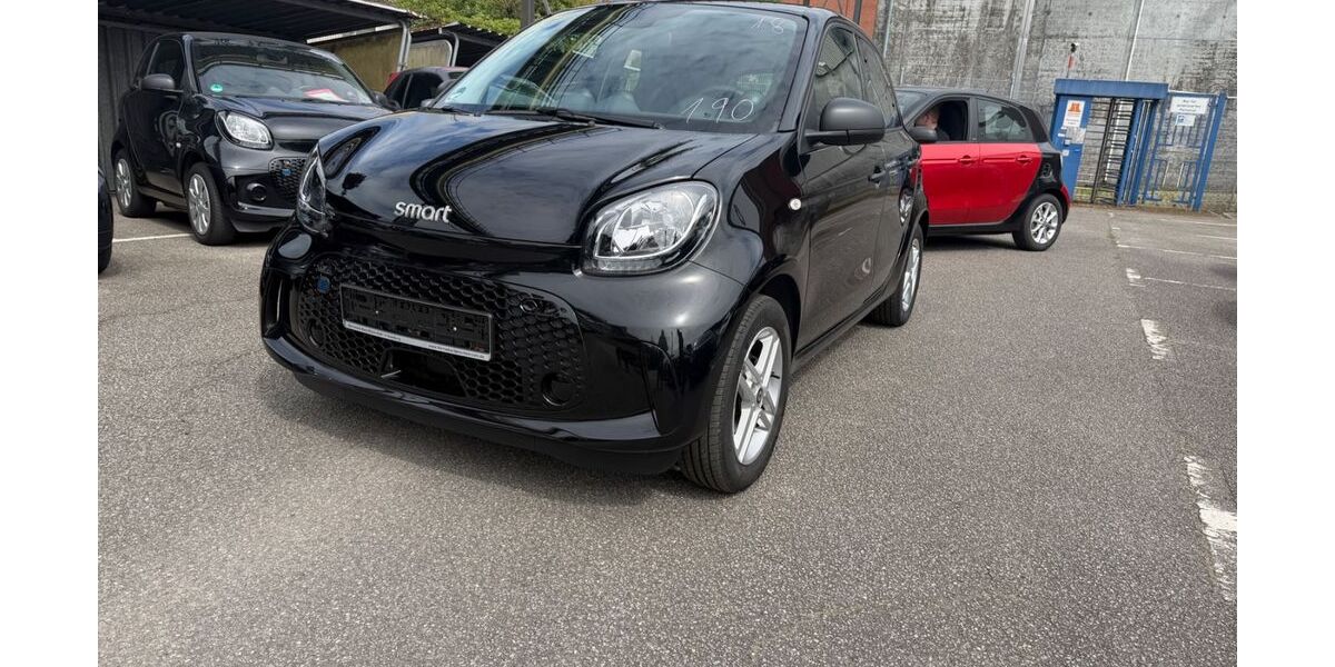 Smart ForFour 28.550 km 9.999 &euro; Lübeck 23554