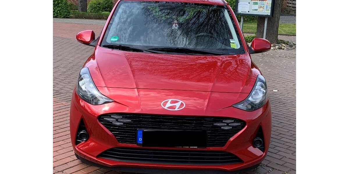 Hyundai i10 9.673 km 14.750 &euro; Xanten 46509