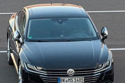 VW Arteon 98.500 km 22.900 &euro; Magdeburg 39104
