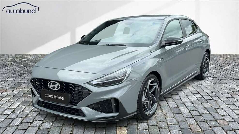 Hyundai i30 3.116 km 25.570 € Niedergurig 02694