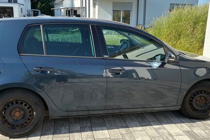 VW Golf 152.000 km 6.900 &euro; Herdwangen-Schönach 88634