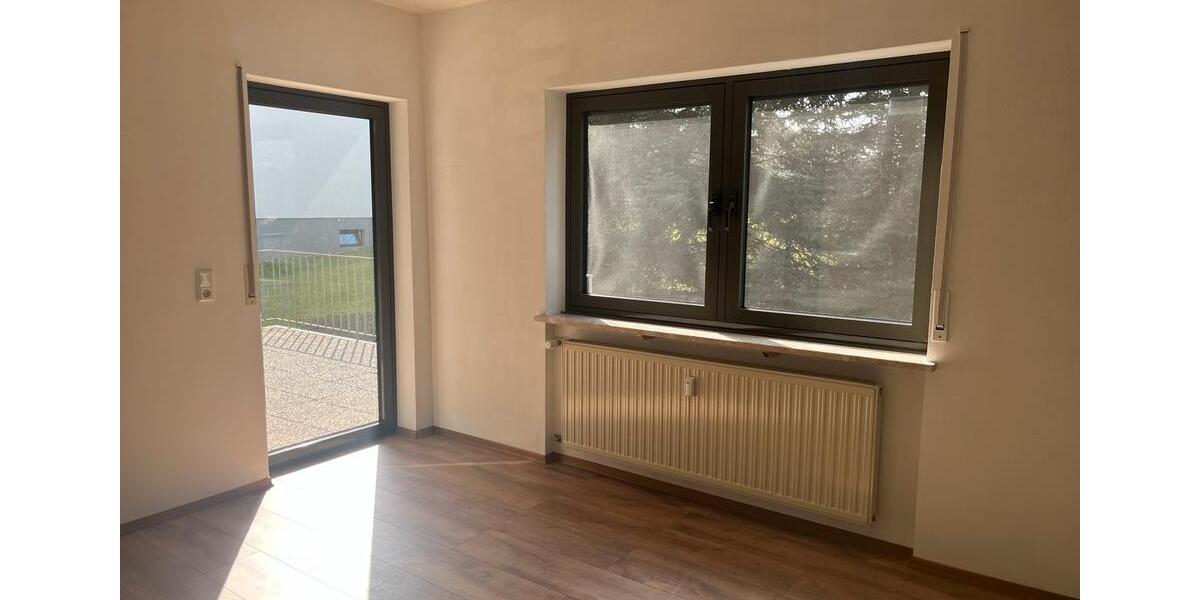 Erdgeschoßwohnung Tholey - 4 Zimmer, 105 m&sup2;, 700&euro; | Angebot:25456598