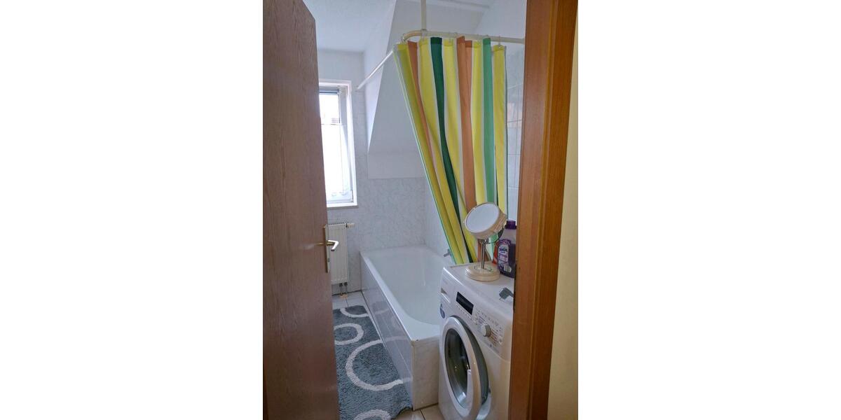 Dachgeschoßwohnung Deggendorf - 1 Zimmer, 42 m&sup2;, 530&euro; | Angebot:26416502