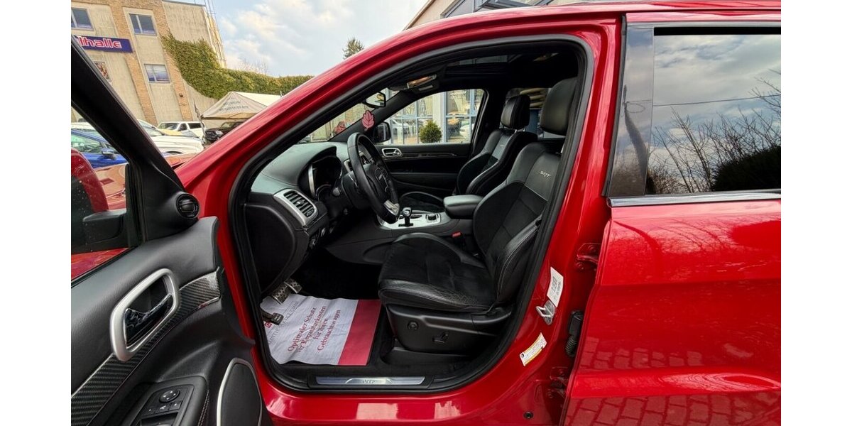 Jeep Grand Cherokee SRT 6,4 HEMI VOLLAUSSTATTUNG GRAIL 86.000 km 28.999 &euro; Rudolstadt 07407