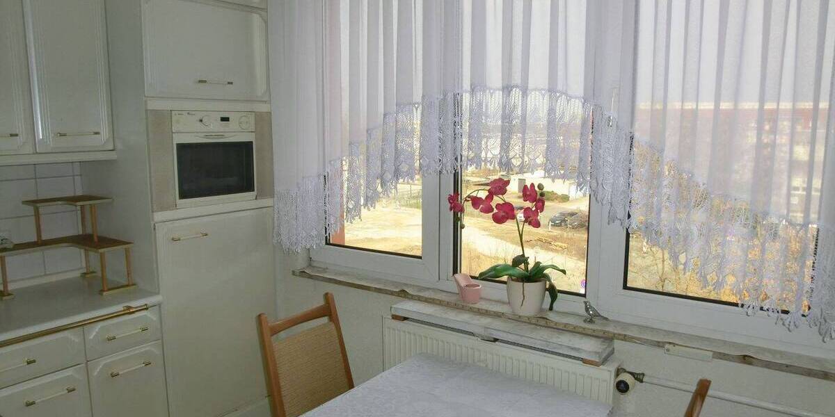 Etagenwohnung Hoyerswerda - 3 Zimmer, 77 m&sup2;, 79.000&euro; | Angebot:25986169