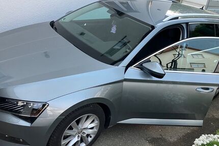 Skoda Superb 150.722 km 17.990 &euro; Hechingen 72379