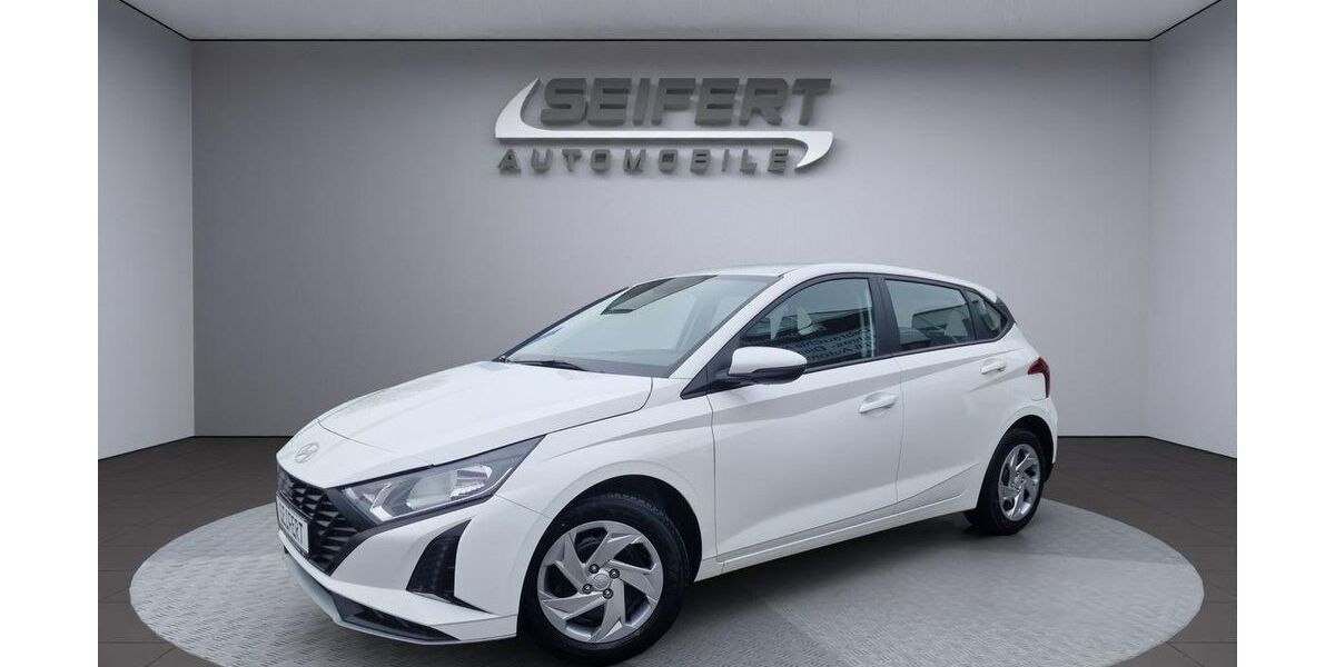 Hyundai i20 9.750 km 16.775 &euro; Bad Neustadt 97616