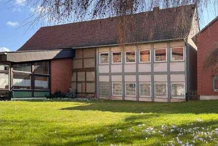 Haus Alheim - 8 Zimmer, 505 m&sup2;, 90.000&euro; | Angebot:26407436