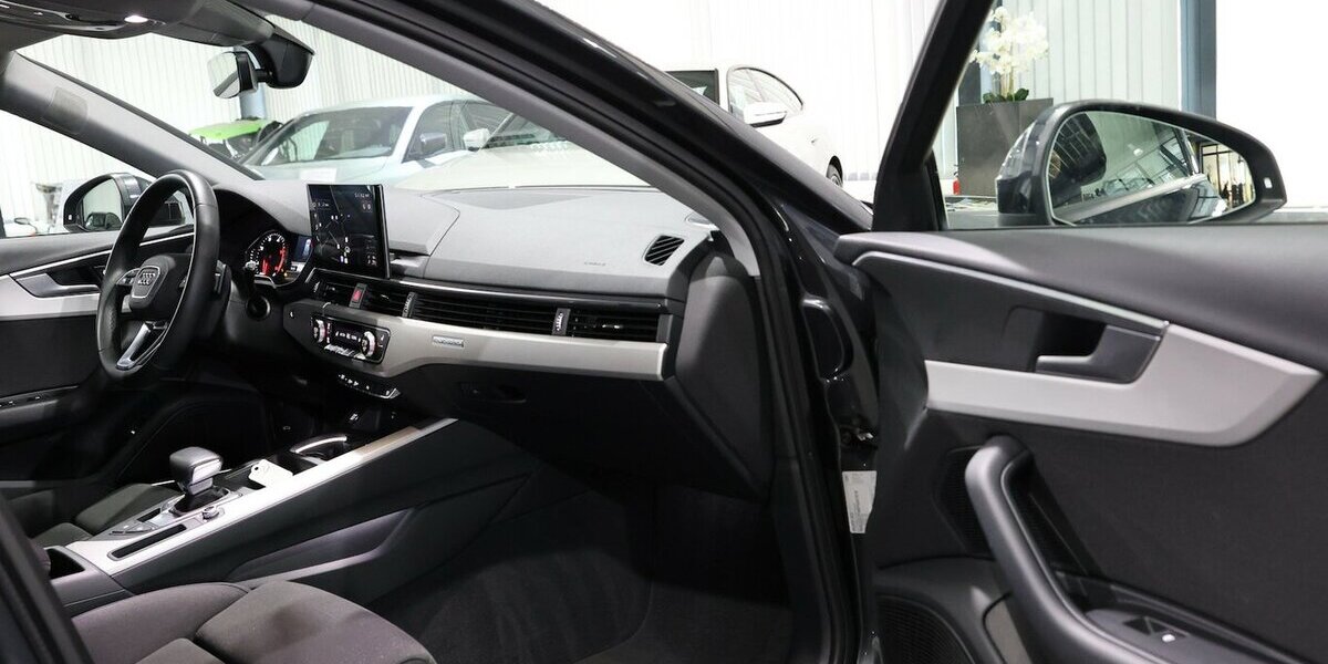 Audi A4 Avant 40 TDI QUATTRO BUSINESS ADVANCED / LED 172.000 km 22.555 &euro; Hamm 59077