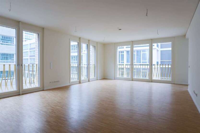 Wohnung zum Mieten in Berlin 2.700 € 85.61 m²