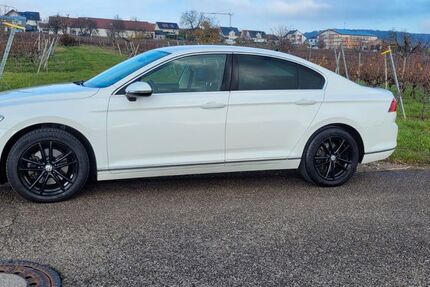 VW Passat 242.000 km 12.900 &euro; Östringen 76684