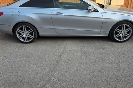 Mercedes-Benz E 350 160.000 km 13.900 &euro; Hohentengen 79801