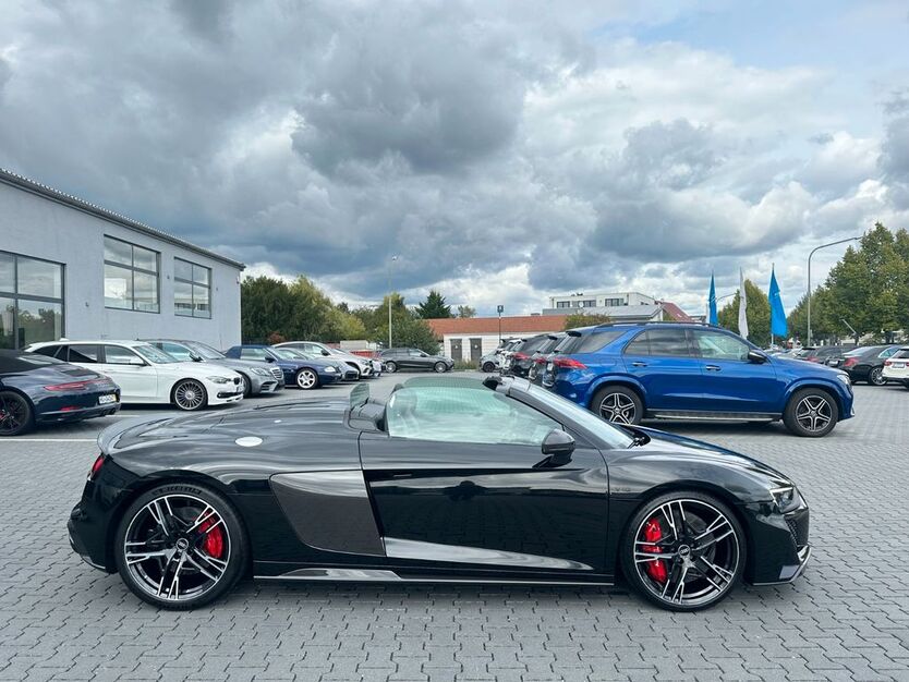Audi R8 43.167 km 145.500 € Hanau/Nähe Airport Frankfurt/M 63456