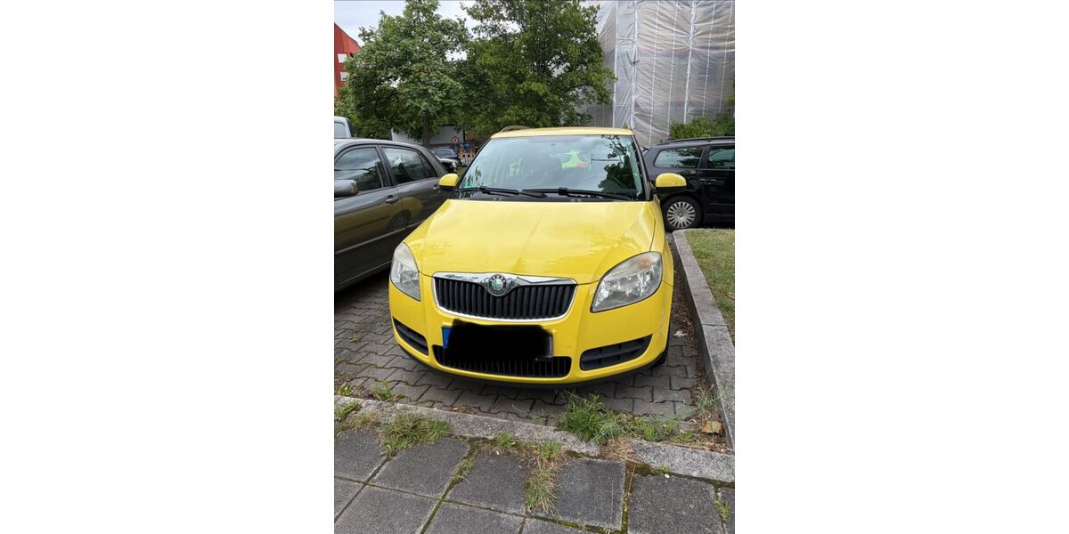 Skoda Fabia 156.500 km 2.100 &euro; Nürnberg 90471