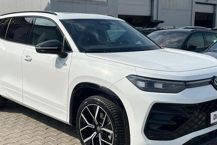 VW Tayron 24.812 km 48.950 &euro; Burghaun 36151