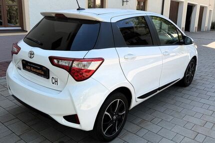 Toyota Yaris 55.000 km 12.700 &euro; Altenmarkt an der Alz 83352