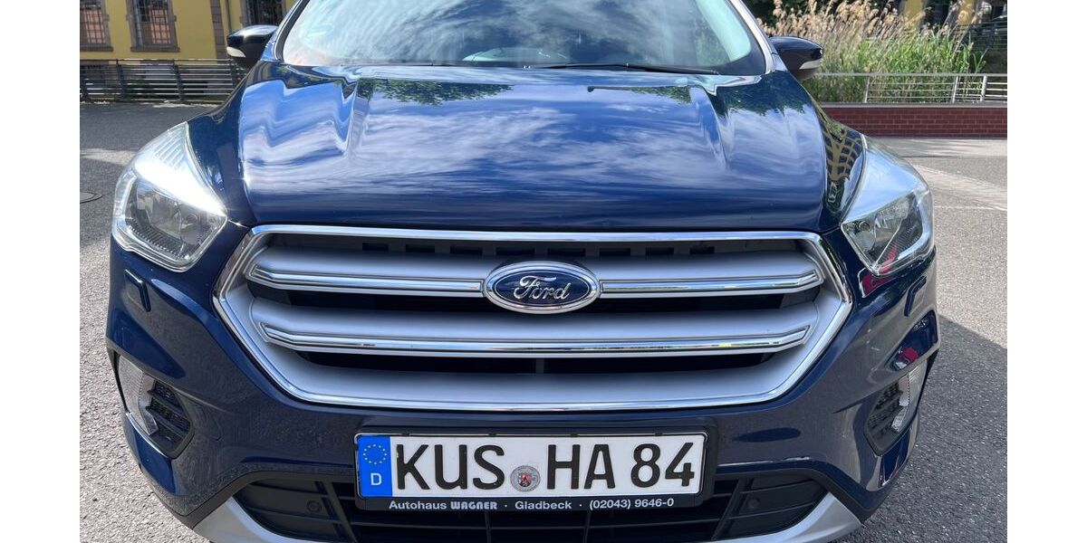 Ford Kuga 93.500 km 9.900 &euro; Brücken 66904