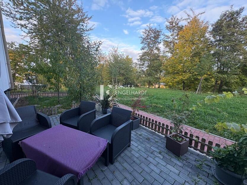 Familientraum: 5-Zimmer-Wohnung mit Balkon, Terrasse & Stellplatz in guter Lage zimmer