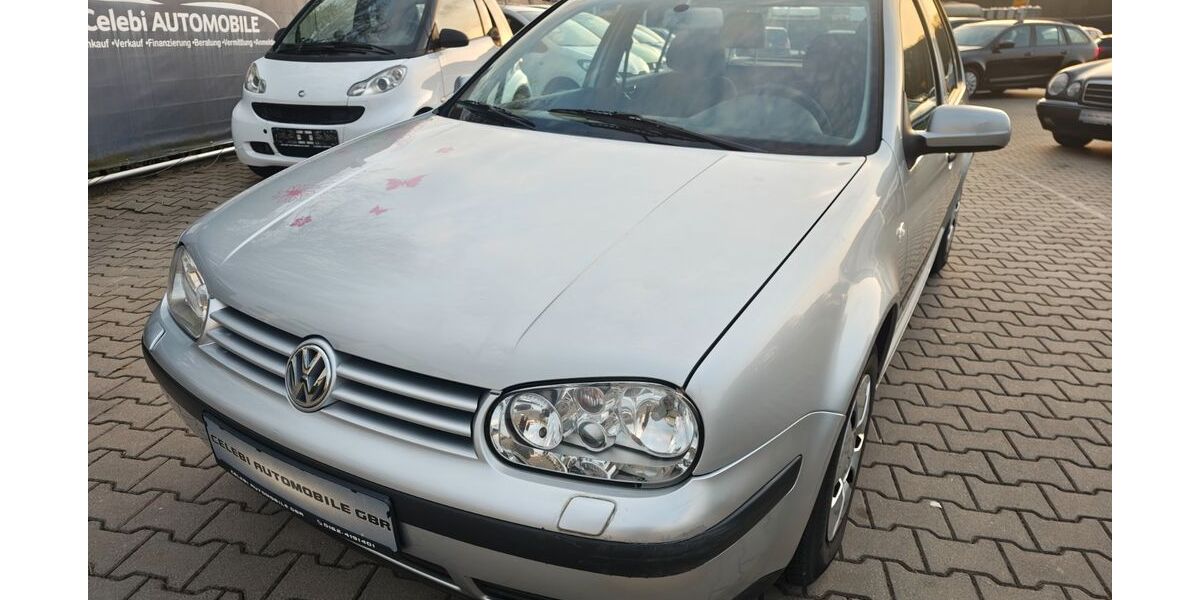 VW Golf 130.000 km 3.500 &euro; Sulzbach.a.d.murr 71560