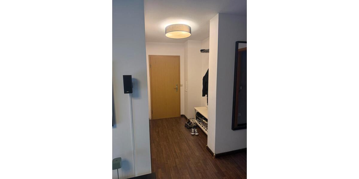 Erdgeschoßwohnung Illingen - 2 Zimmer, 48 m&sup2;, 1.200&euro; | Angebot:26681902