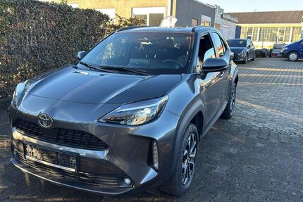 Toyota Yaris Cross 1.007 km 24.500 &euro; Sindelfingen 71065