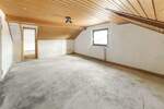 Einfamilienhaus Bad Windsheim - 7 Zimmer, 179 m&sup2;, 329.000&euro; | Angebot:25732870