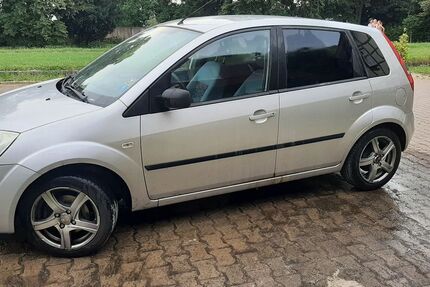 Ford Fiesta 199.998 km 1.000 &euro; Göttingen, Niedersachs (Weende) 37077