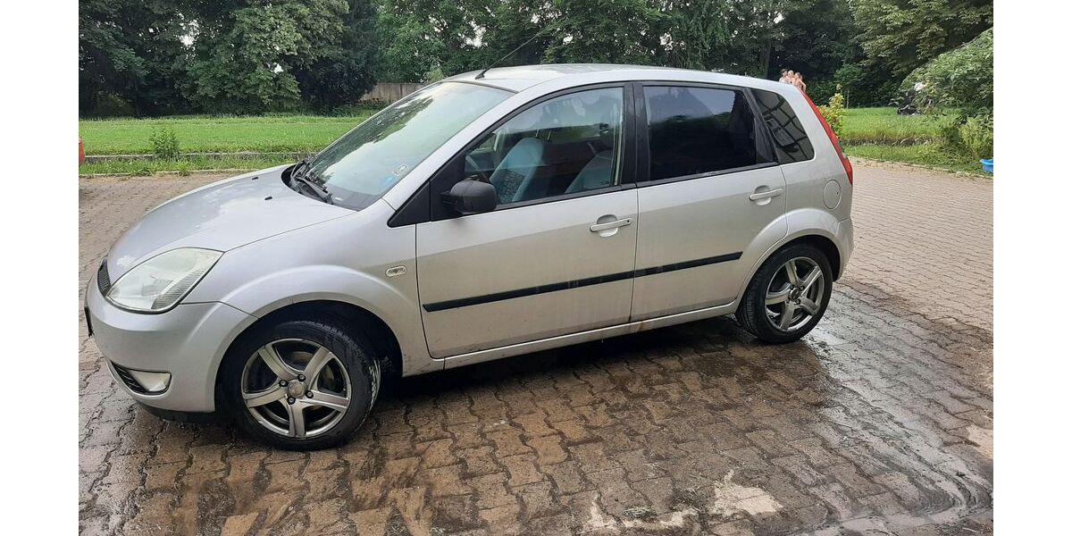 Ford Fiesta 199.998 km 1.000 &euro; Göttingen, Niedersachs (Weende) 37077
