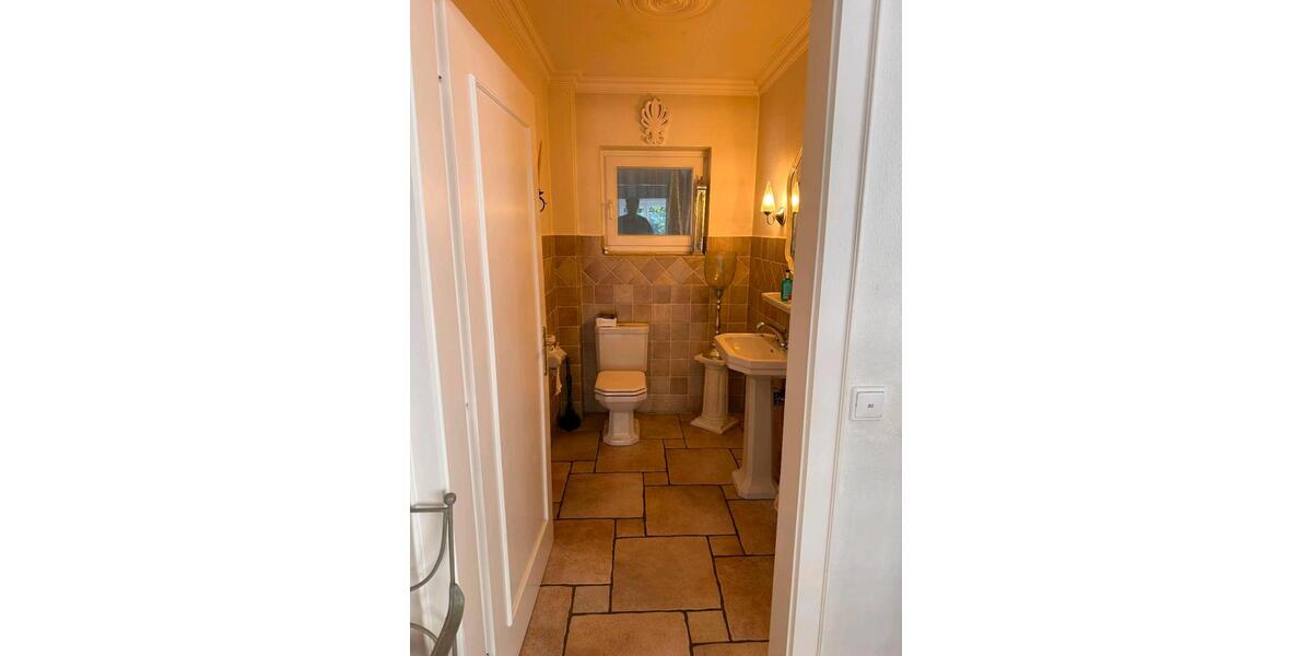 Bungalow Husum - 8 Zimmer, 215 m&sup2;, 890.000&euro; | Angebot:27145517