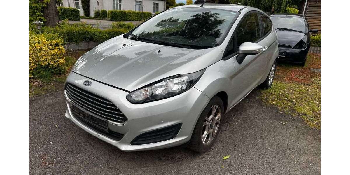 Ford Fiesta 227.000 km 1.050 &euro; Sittensen 27419