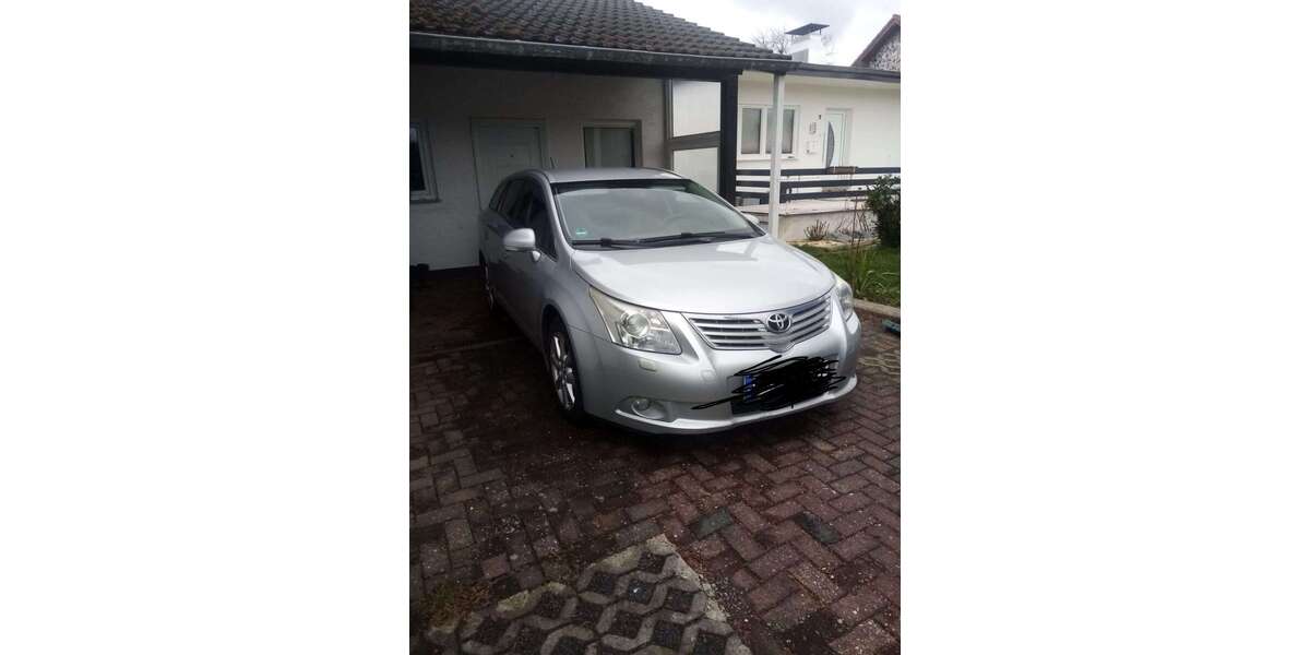 Toyota Avensis 220.400 km 2.800 &euro; Dürrholz 56307