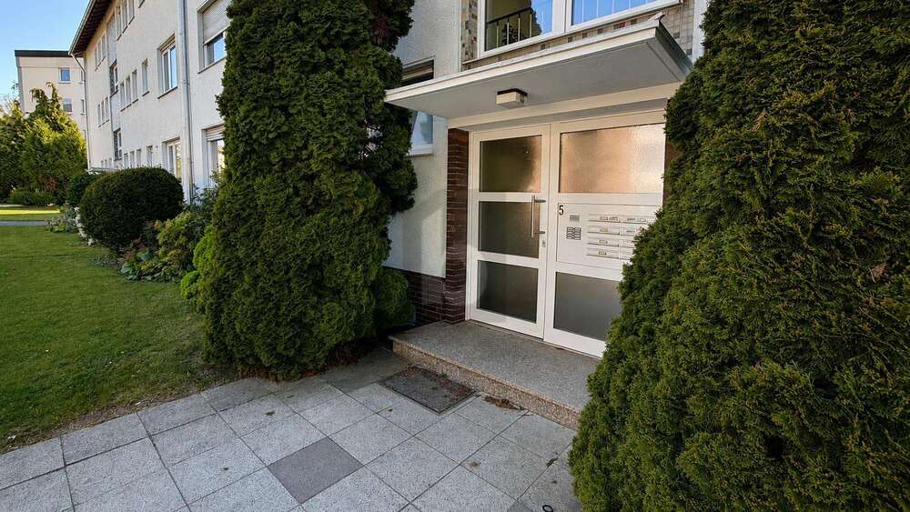 Etagenwohnung Bielefeld Schildesche - 4 Zimmer, 80 m&sup2;, 190.000&euro; | Angebot:27117036