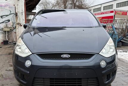 Ford S-Max 243.000 km 1.490 &euro; Magdeburg 39112