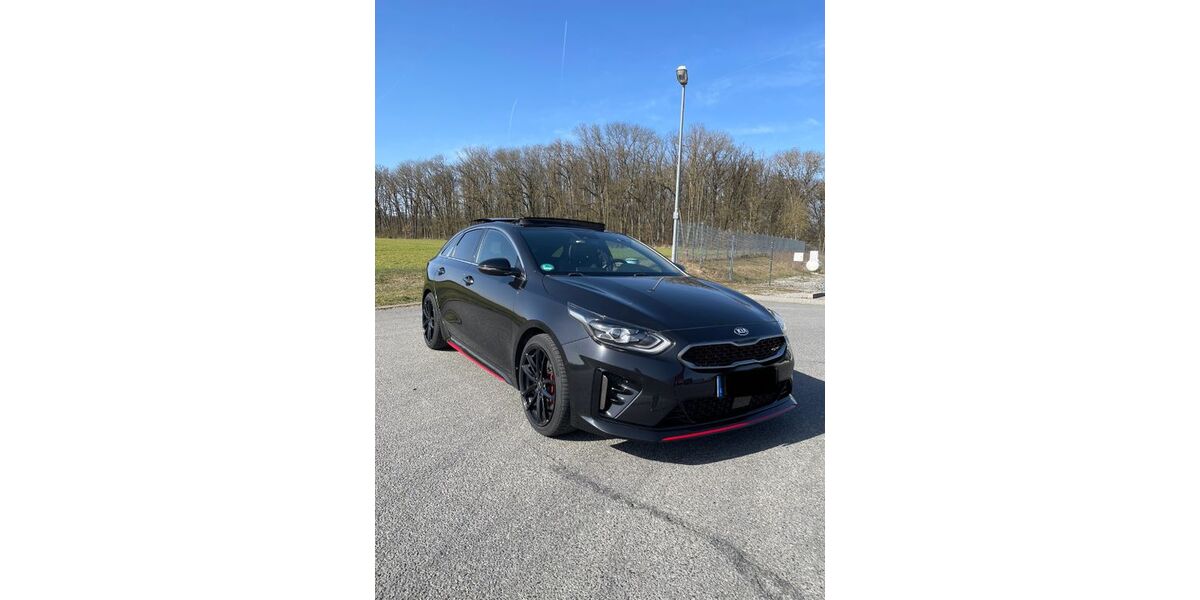 Kia pro ceed / ProCeed 69.900 km 22.600 &euro; Großrinderfeld 97950