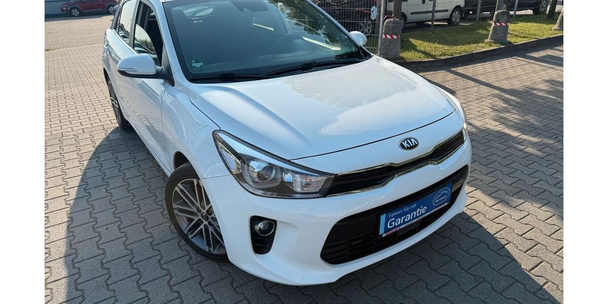 Kia Rio 156.142 km 8.650 € Offenbach 63071