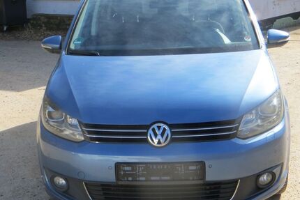 VW Touran 207.500 km 6.800 &euro; Lübeck 23568