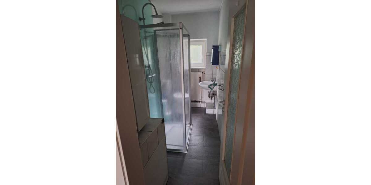 Einziehen & Wohlfühlen: Barrierefreundliche 2-Zimmer-Wohnung mit saniertem Bad - Erdgeschoßwohnung Bad Lauchstädt Kleinlauchstädt | Angebot:26526549