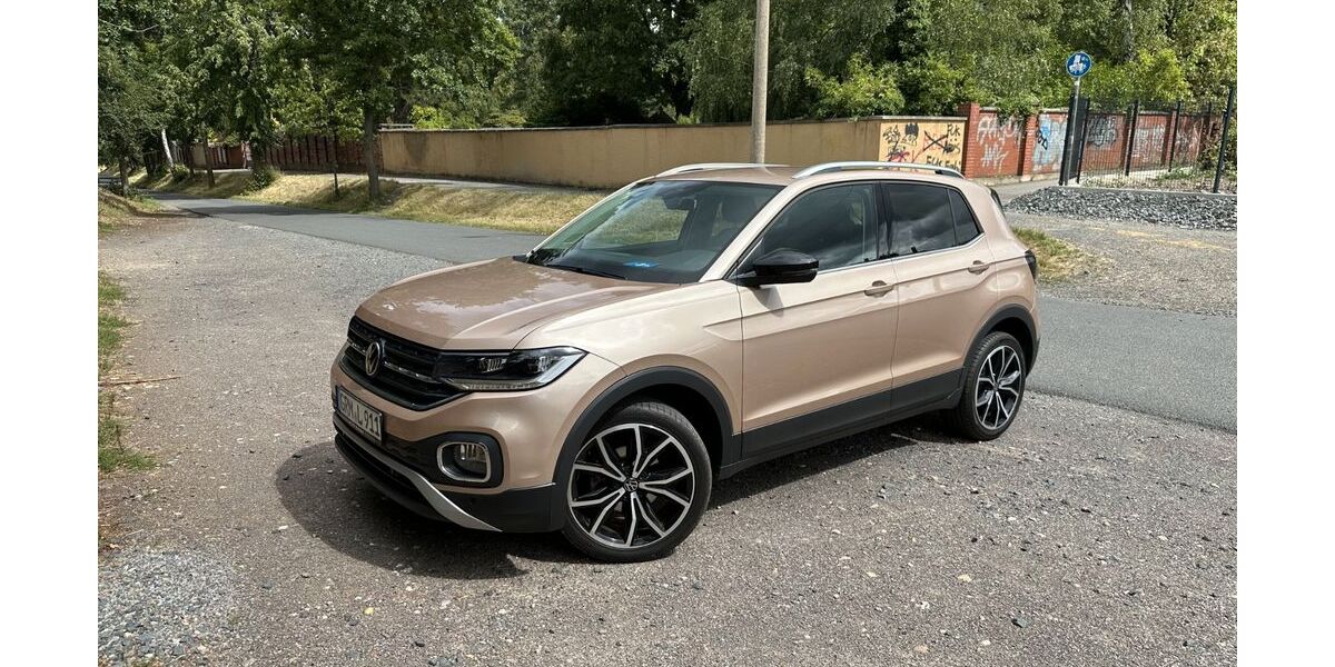 VW T-Cross 40.000 km 17.500 &euro; GRIMMA 04668