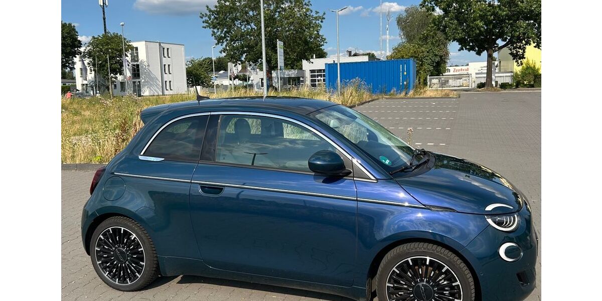 Fiat 500e 73.400 km 15.500 &euro; Nettetal 41334