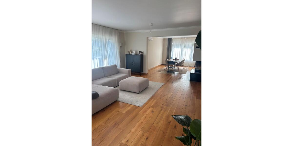 Einfamilienhaus Limburg an der Lahn - 7 Zimmer, 234 m&sup2;, 1.070.000&euro; | Angebot:27029287