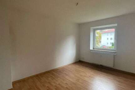 Wohnung zum Mieten in Traunreut 448,12 € 52.72 m²
