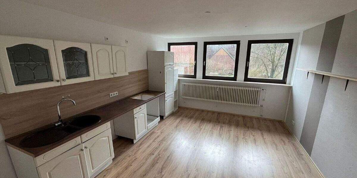 Etagenwohnung Horn-Bad Meinberg Billerbeck - 5 Zimmer, 167 m&sup2;, 999&euro; | Angebot:25581576