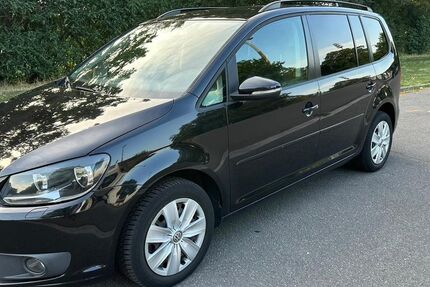 VW Touran 180.000 km 6.000 &euro; Ludwigshafen 67061